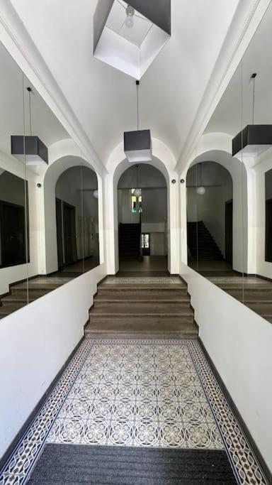 Cozy Karlin Apartment Praha Bagian luar foto